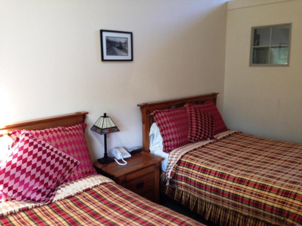 Fairfax Inn San Rafael Oda fotoğraf